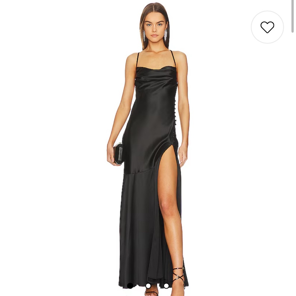 NWT v Chapman gown